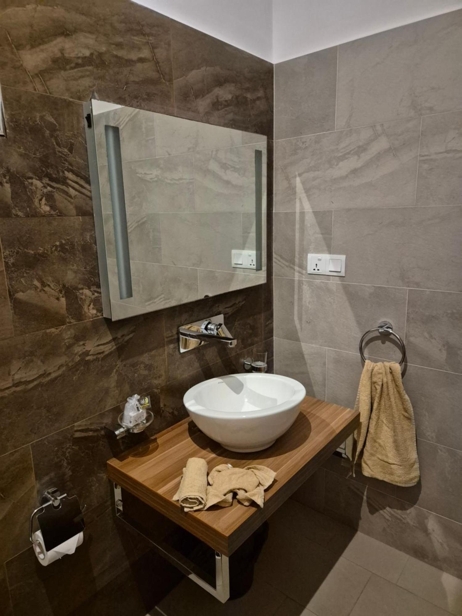 Hotel Aliya Lanka Beruwala Exteriér fotografie