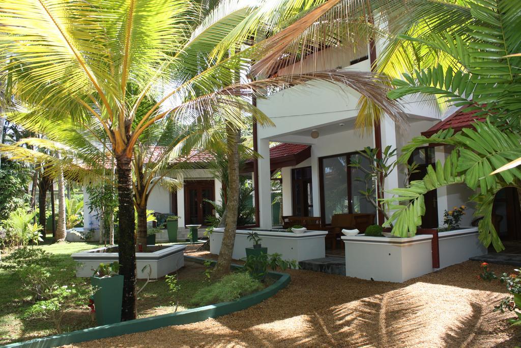 Hotel Aliya Lanka Beruwala Exteriér fotografie